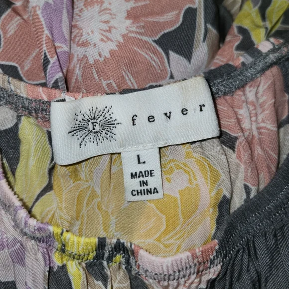 Fever | Gray and Pink Floral Blouse - Picture 4 of 4